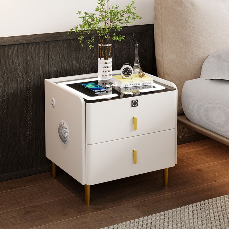 Smart Bedroom Nightstand Furni - Home Security Of America recensione e prezzo